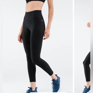 Medium Fabletics black leggings